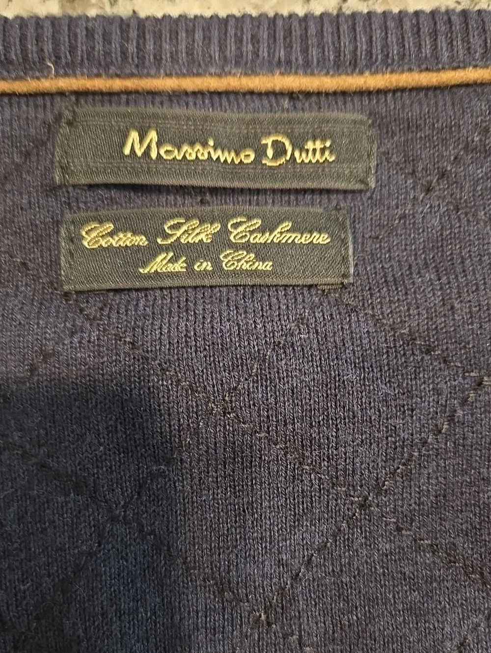 MASSIMO DUTTI COTTON SILK CASHMERE BLEND V- NECK SWEATER. SIZE XXL. NAVY BLUE